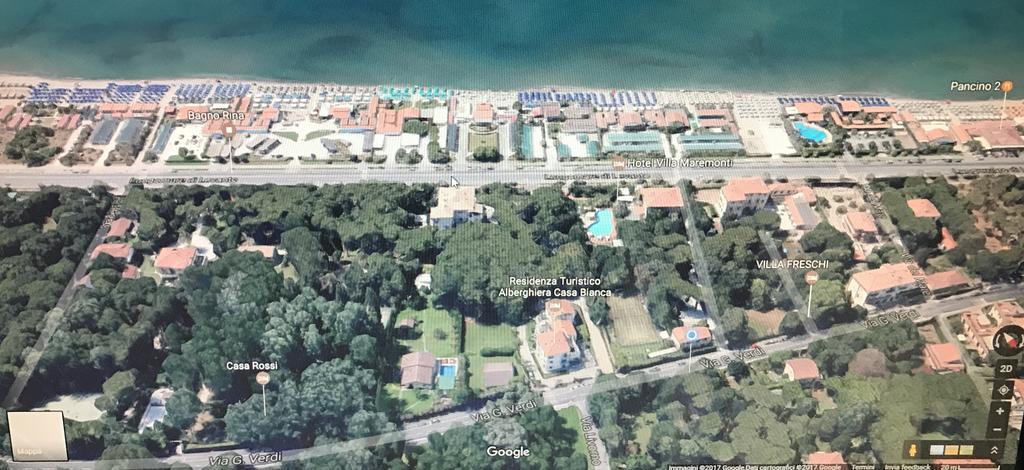 Residence Casa Bianca Marina di Massa Exteriör bild
